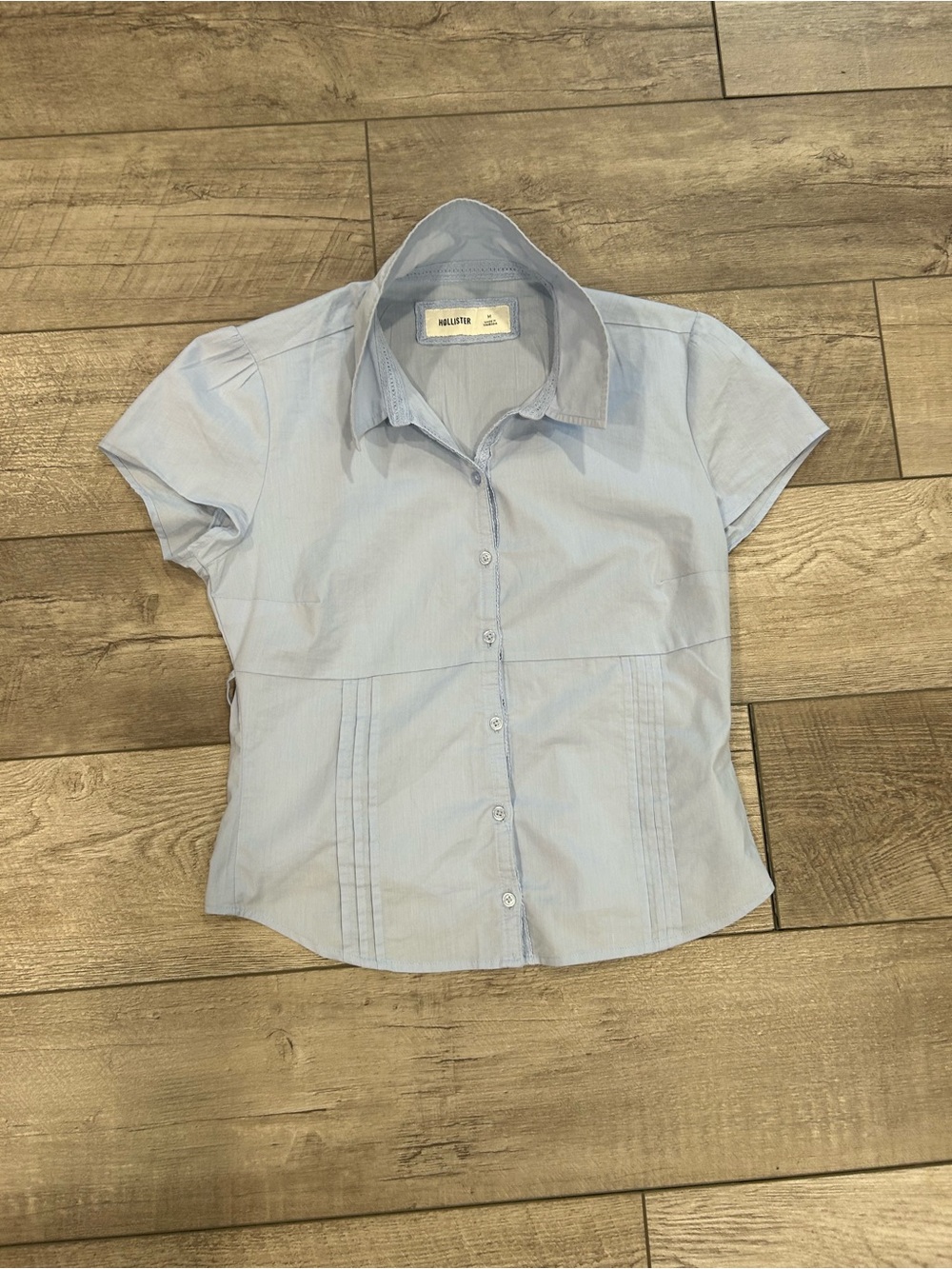 Hollister Baby Blue Short-Sleeve Button-Down Blouse